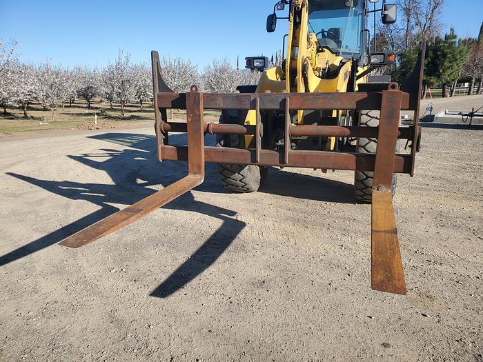 Used 2015 KOMATSU WA200-7