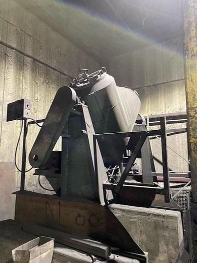 Used 10 CU. FT. PATTERSON KELLEY TWIN SHELL DRY BLENDER – C/S (#9725)