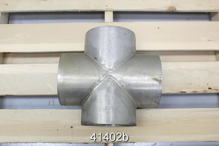 Used Alaskan 4-Way T-304L Stainless Steel Tubing #41402