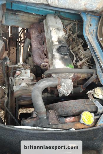 Used 1981 TOYOTA Dyna BU30 300 6 tyres truck.