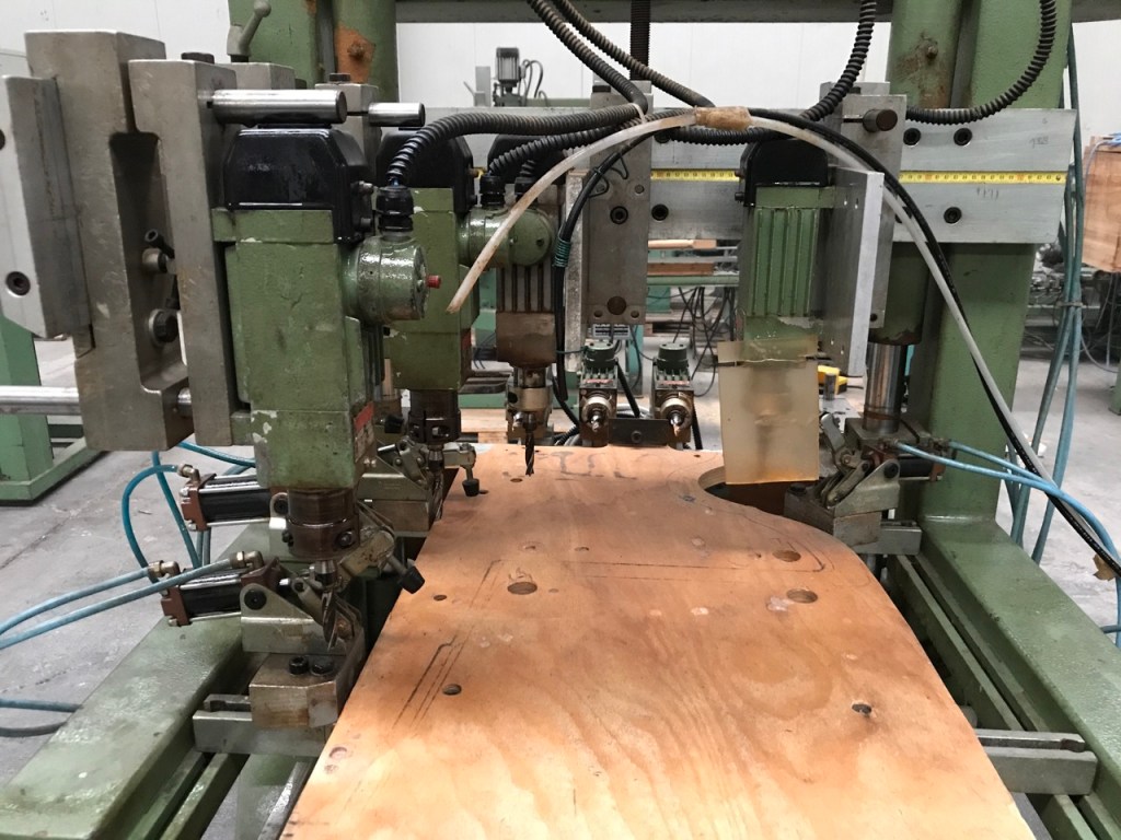 Usato Foratrice marca Camam, verticale superiore, inferiore e laterale