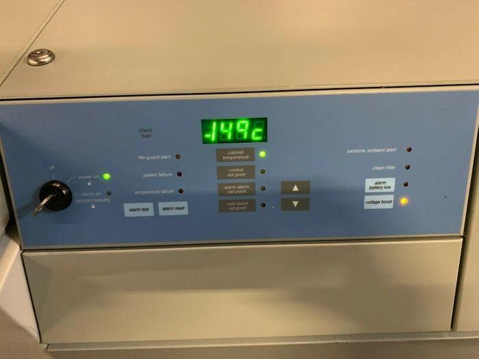Used Thermo Scientific ULT10140-9-D19  -150 C Laboratory Chest Freezer 230V