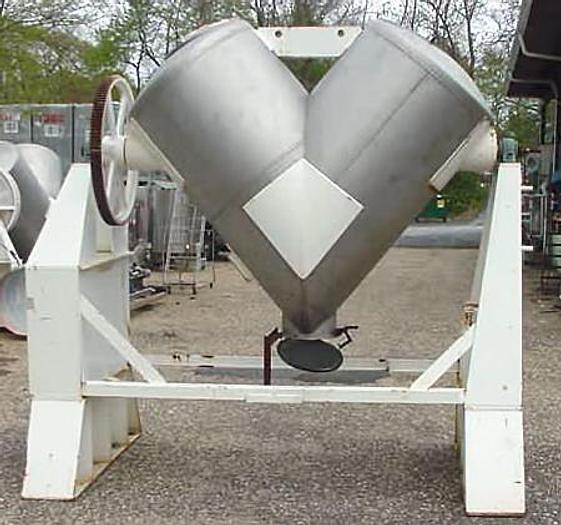 Used Mixer, V-Type, 75 CF, S/ST, PK, 7.5 HP, (2) #D740698
