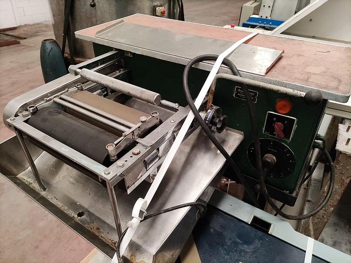 Used ERNEST BENZ LABORATORY PADDER