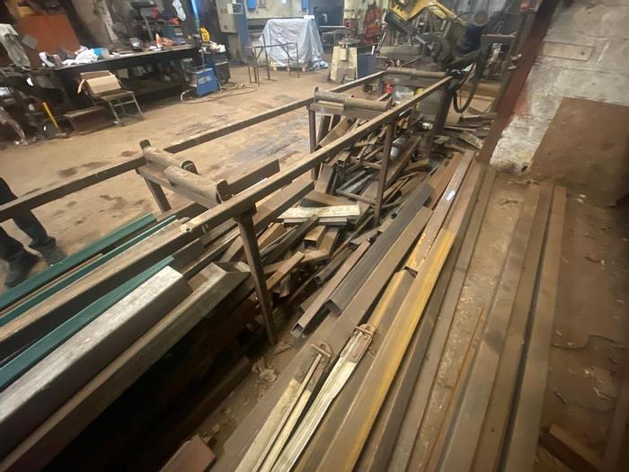 Used 2007 FMB Triton Manual Bandsaw