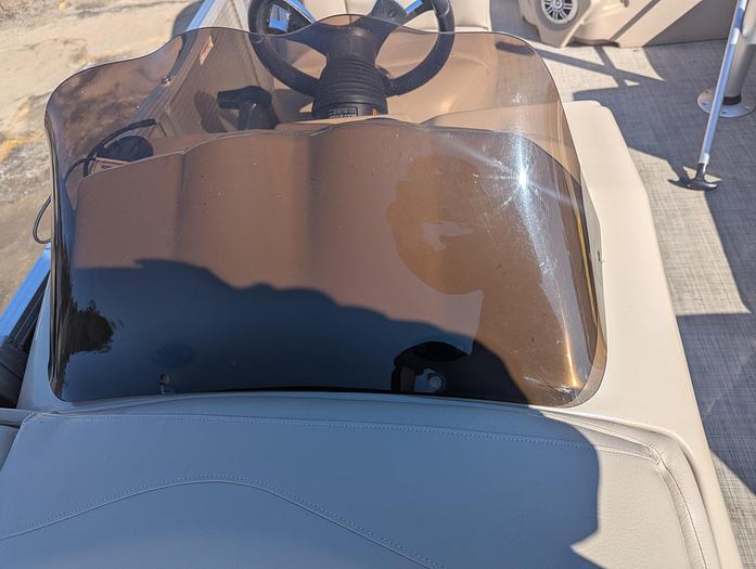 Used 2018 Avalon 2285 LSZ Cruise