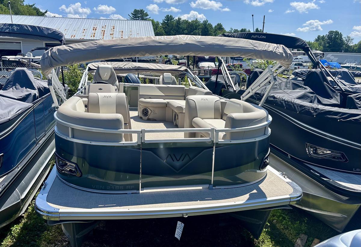 2026 Avalon 2380 Venture RF