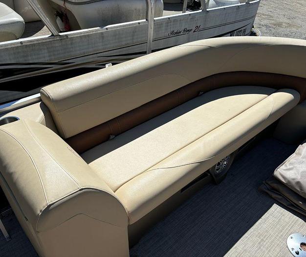 Used 2019 AVALON 2585 GS QL