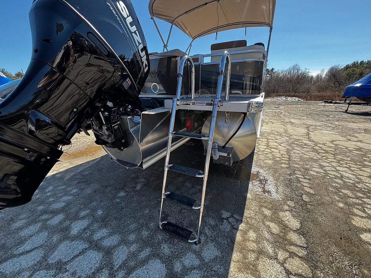 2026 Avalon 2385 VEN QL TRITOON