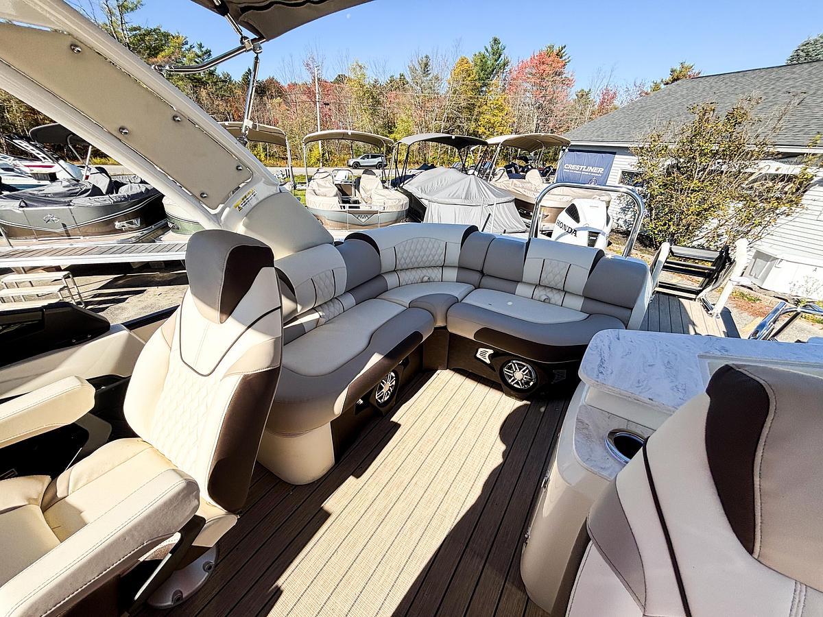 2026 Avalon 2585 Excalibur LTD ELITE WINDSHIELD HONDA BF250