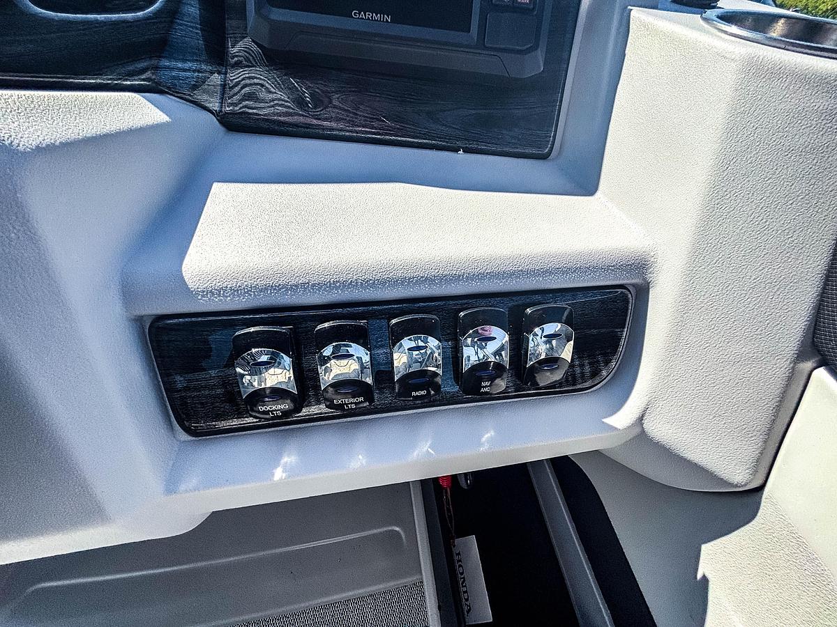 2026 Avalon 2385 LSZ ELITE TRITOON