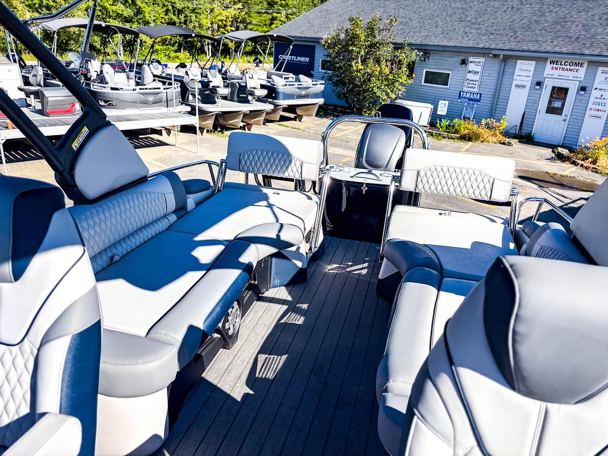 Used 2026 Avalon 2585 Excalibur LTD QLS