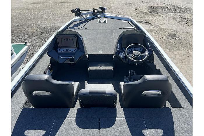 2024 CRESTLINER CMX21 CL-24-10