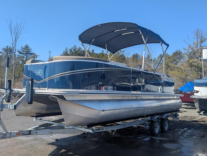 Used 2024 Avalon 2385 LSZ Quad Lounge