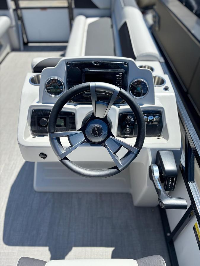 2026 Avalon 2180 VENTURE CRB