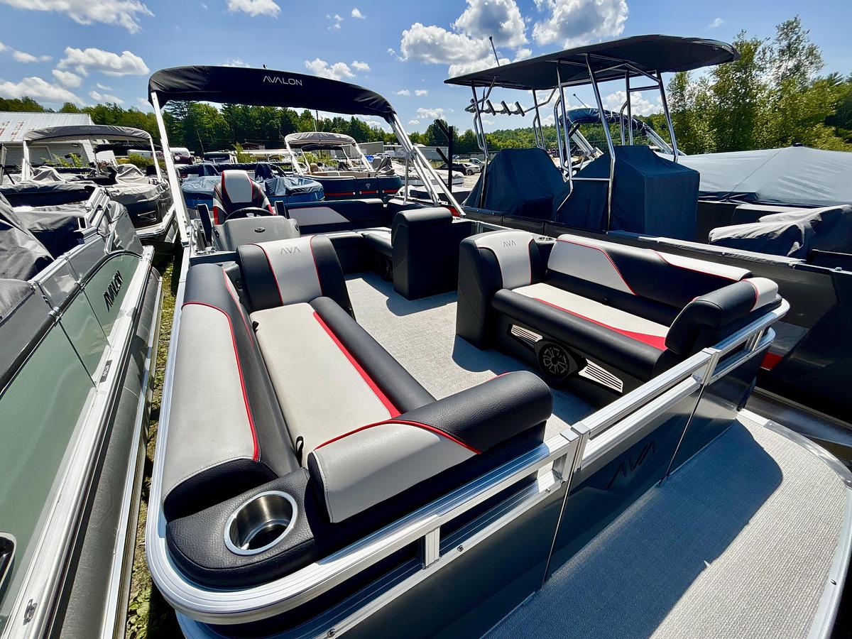 2026 Avalon 1980 VENTURE CRB