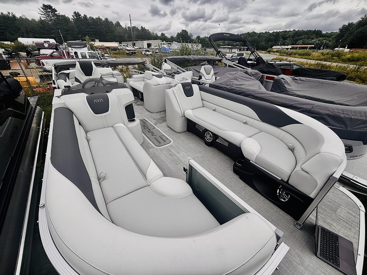 2026 Avalon 2585 LSZ EL TRI