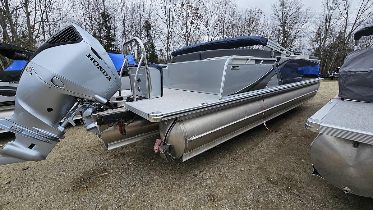 2026 AVALON 2385 LSZ ELITE TRITOON NEW HONDA 200