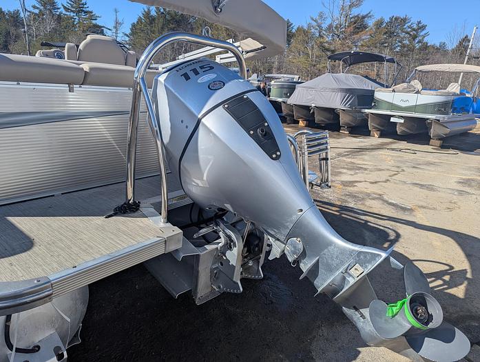 Used 2018 Avalon 2285 LSZ Cruise