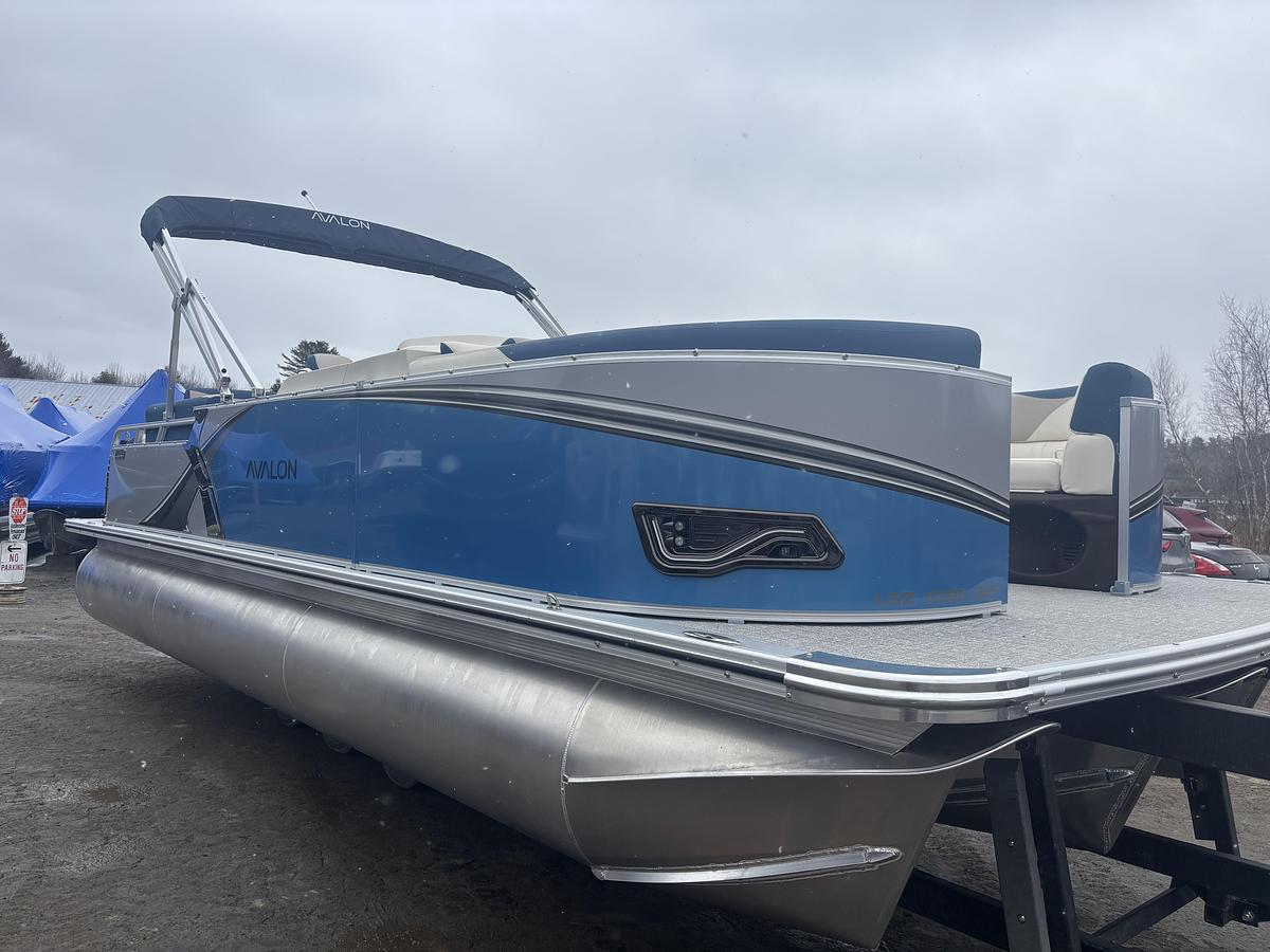 2026 Avalon 2385 LSZ QLS