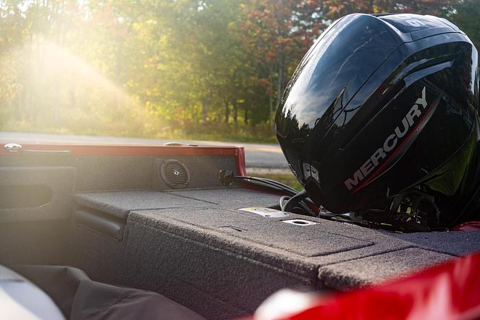 2025 CRESTLINER 1650 HAWK WT JUMPSEAT CL-25-01