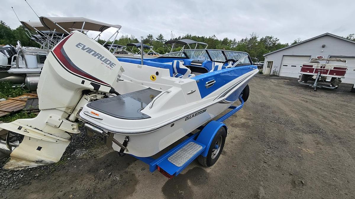 Used 2014 GLASTRON GT200