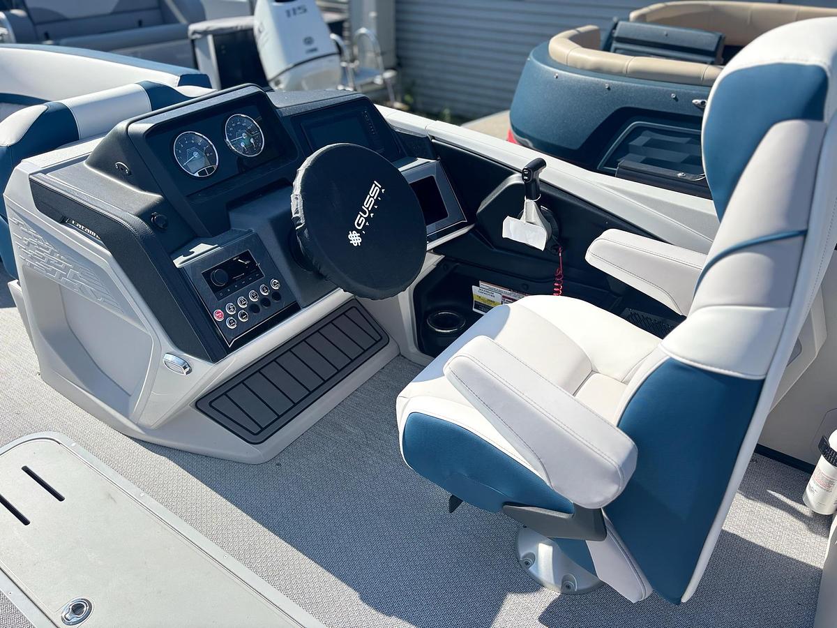 2026 Avalon 2385 CATALINA QLS TRITOON