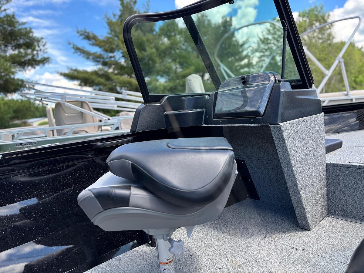 2026 Crestliner 1850 Kodiak WT