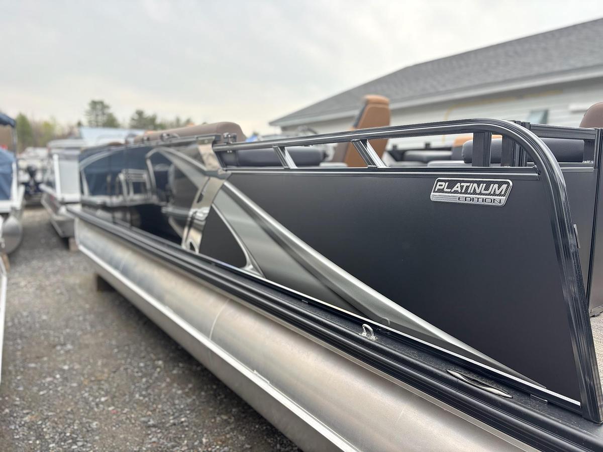 Used 2026 Avalon LSZ 23' Elite