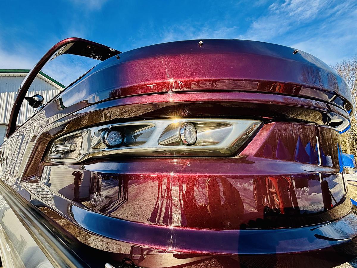 2026 Avalon 2585 Carbon Fiber Excalibur Tritoon