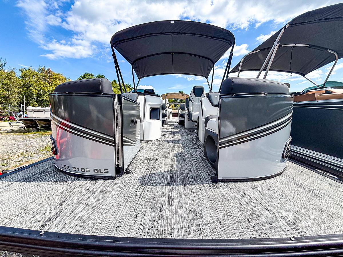 2026 Avalon 2185 LSZ QLS
