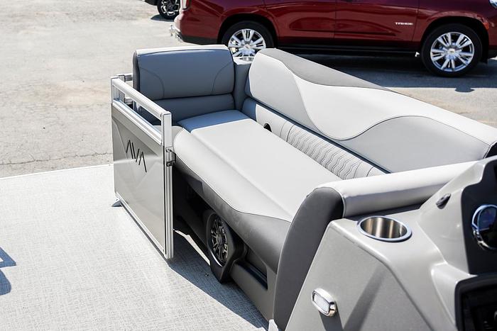 2025 AVALON 1980 VENTURE CRUISE REAR BENCH AV-25-29