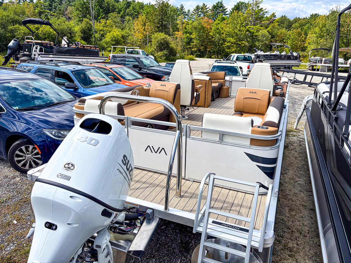 2026 Avalon 2385 VEN85 QL