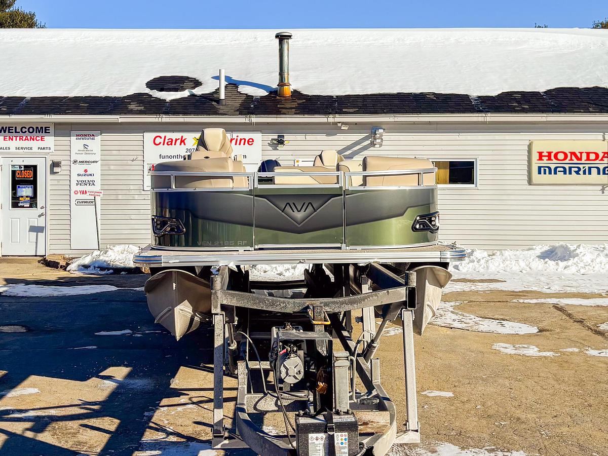 2026 Avalon 2380 Ven RF