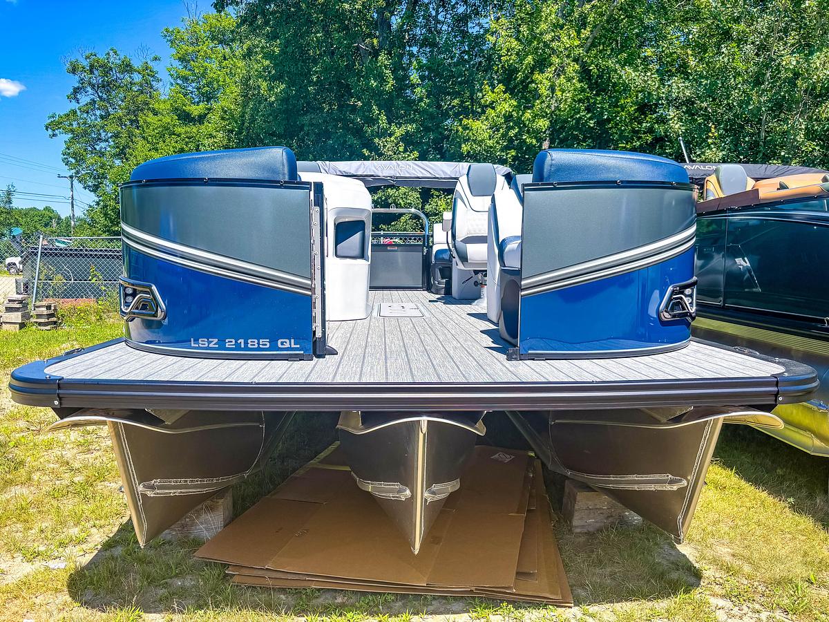 2026 Avalon 2185 LSZ QL TRITOON