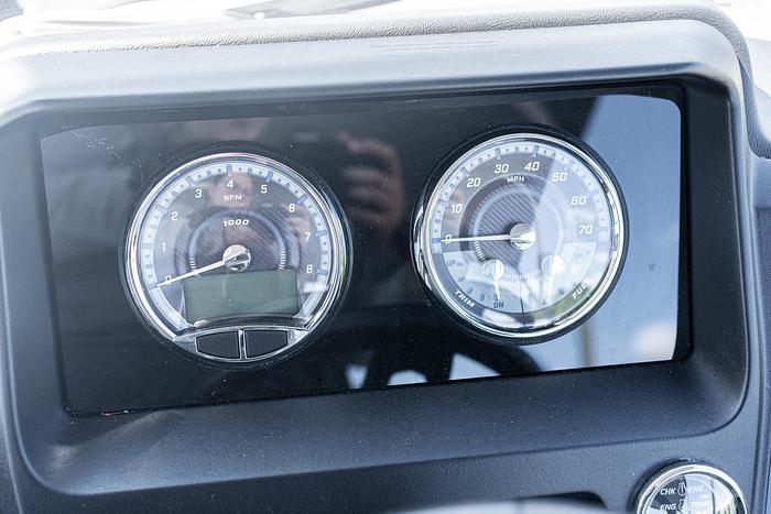 2025 AVALON 2385 CATALINA REAR J LOUNGE