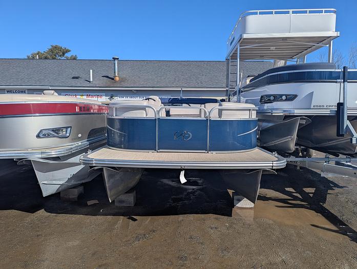 Used 2019 Avalon 2385 GS Cruise