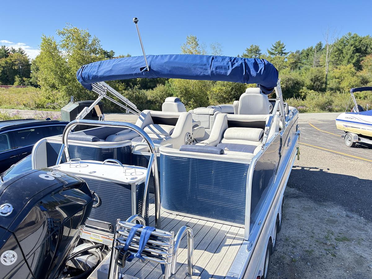 Used 2020 Avalon 2785CATALINA RL PLATINUM