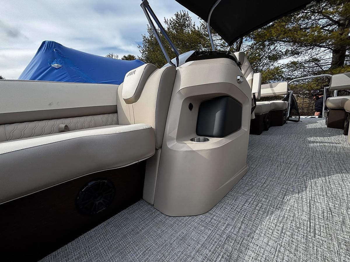 2026 Avalon 2185 LSZ QLS