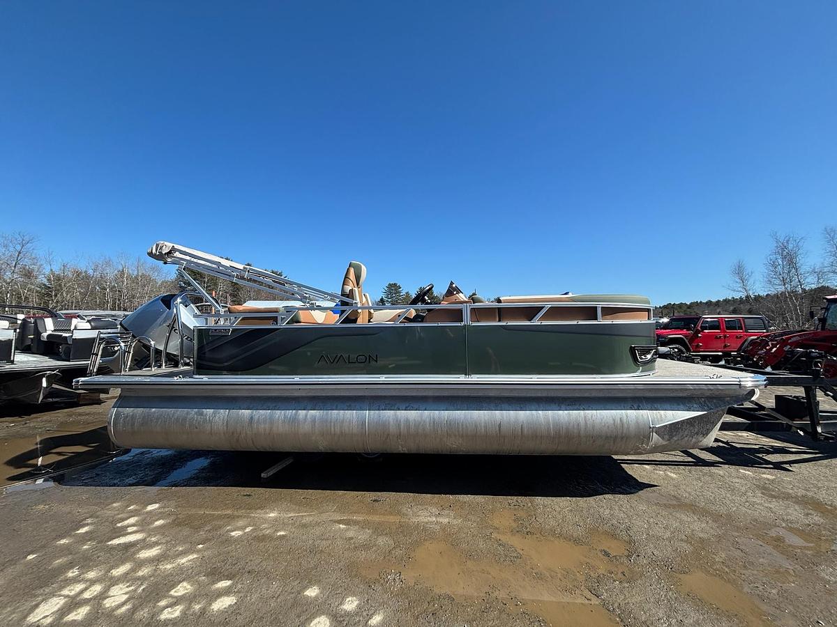 2026 Avalon 2185 VEN85 CR