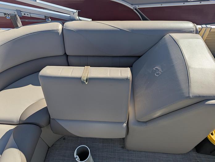 Used 2018 Avalon 2285 LSZ Cruise