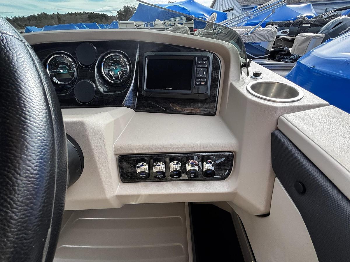 2026 Avalon 2185 LSZ QLS