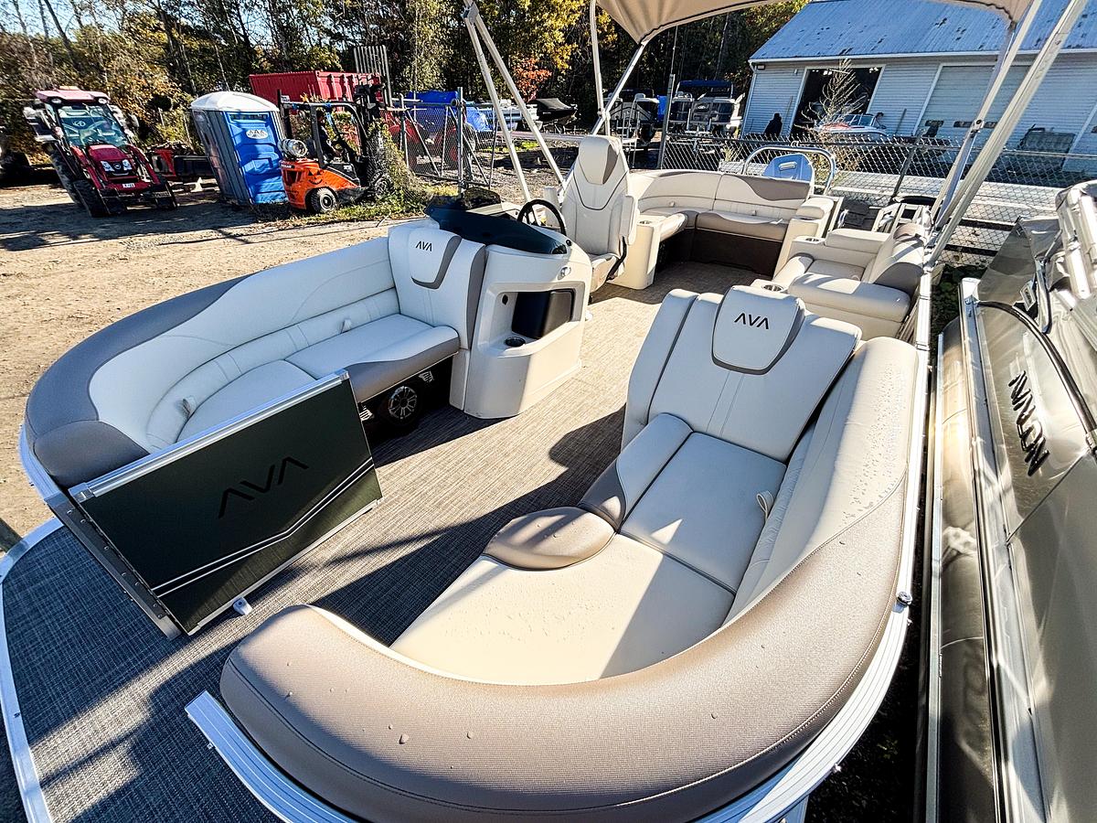 2026 Avalon 2185 LSZ EL TRITOON