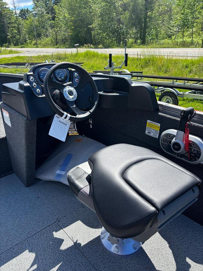 2026 Crestliner 1650 KODIAK SC