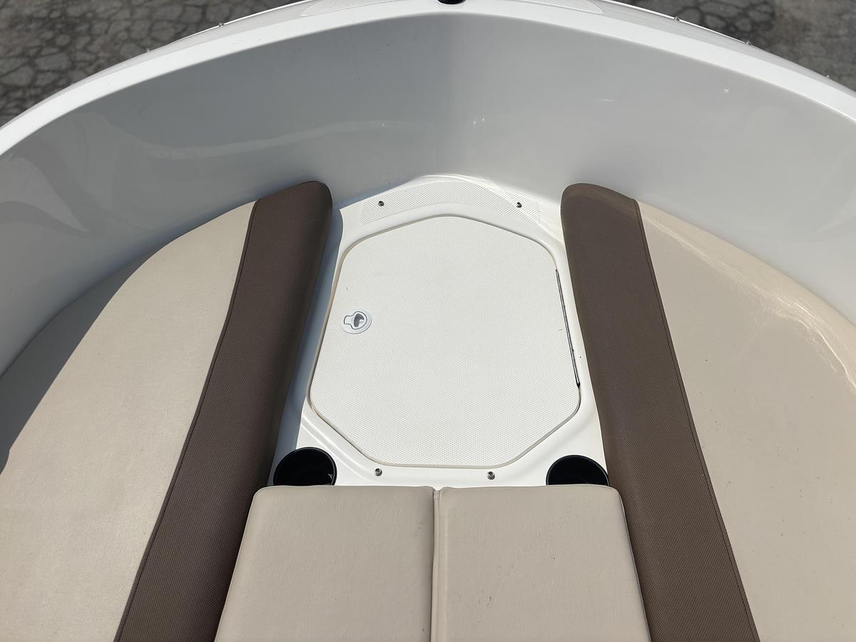 Used 2016 Bayliner Element XL