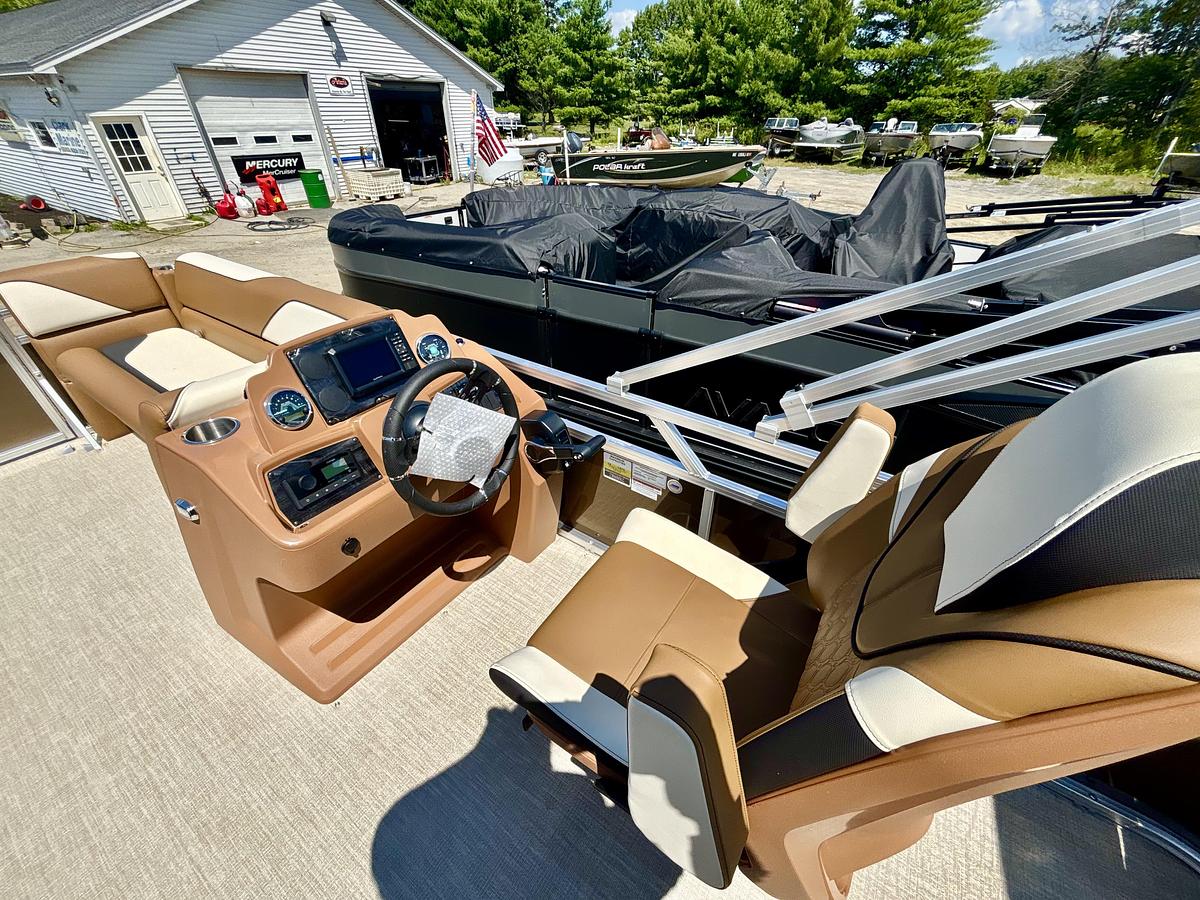 2026 Avalon 1980 VENTURE CR