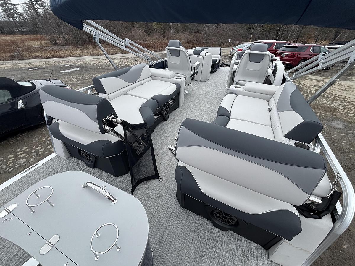 2026 Avalon 2385 LSZ QLS