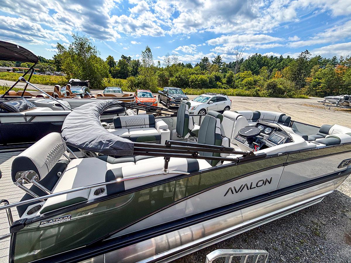 2026 Avalon 2385 CATALINA QLS TRITOON