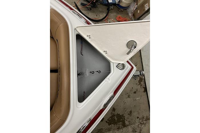 2024 CROWNLINE 240 SS CR-24-03