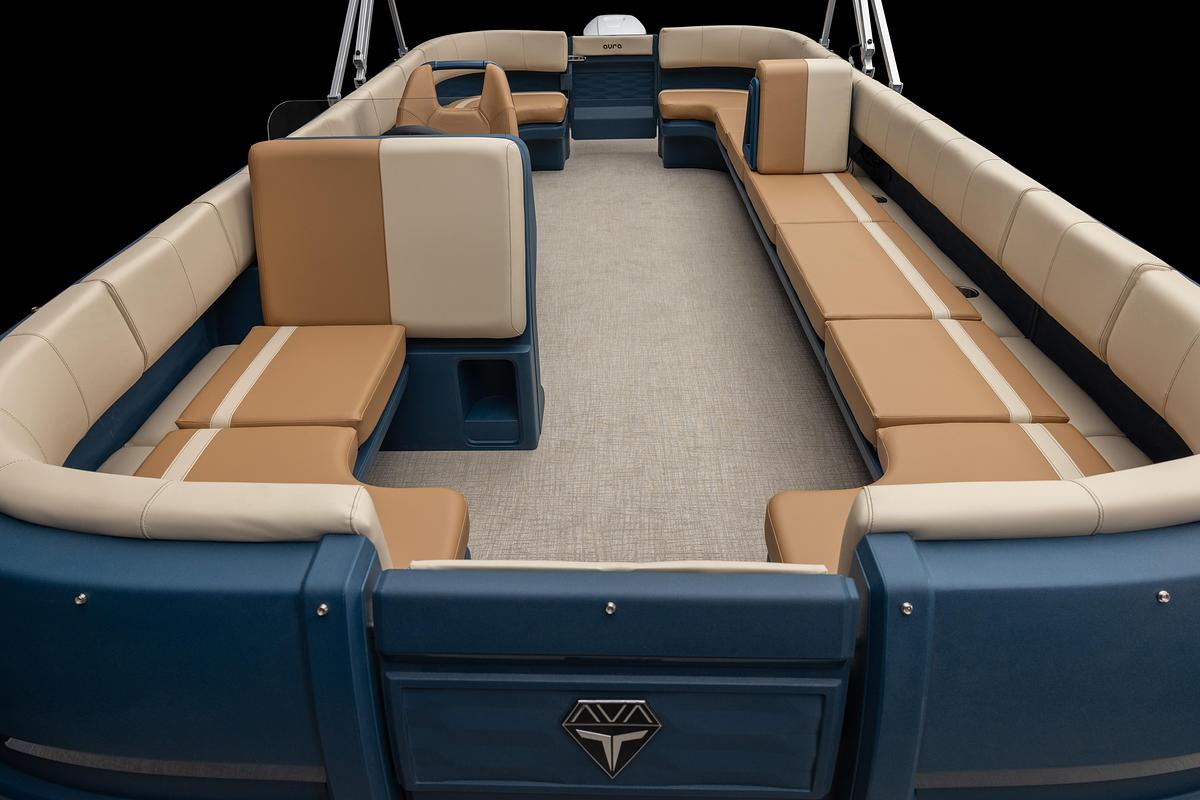 Used 2025 Avalon 2185 Aura Quad Lounge